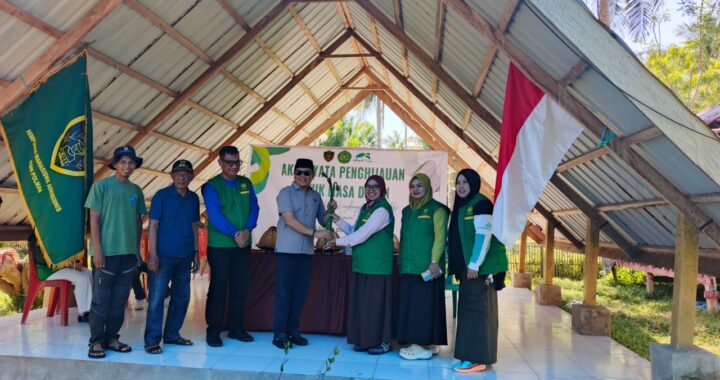 HIMAGRI ITBM Polman Gelar Aksi Penanaman Mangrove di Pantai Mampie