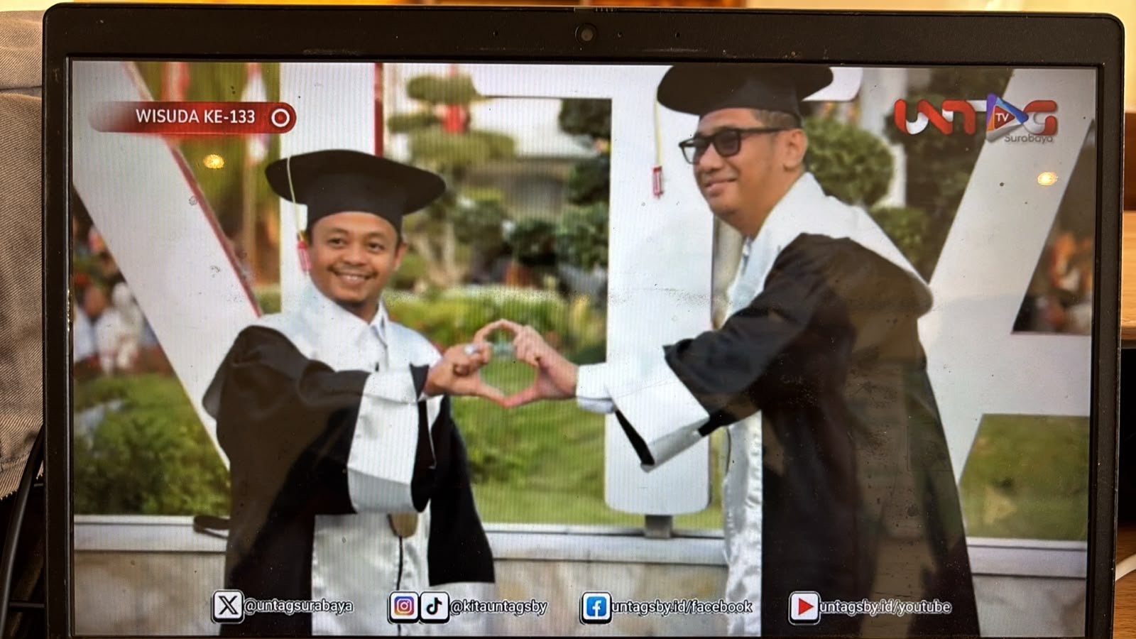 Rektor dan Ketua Senat ITBM Polman Raih Gelar Doktor Ilmu Ekonomi di Untag Surabaya