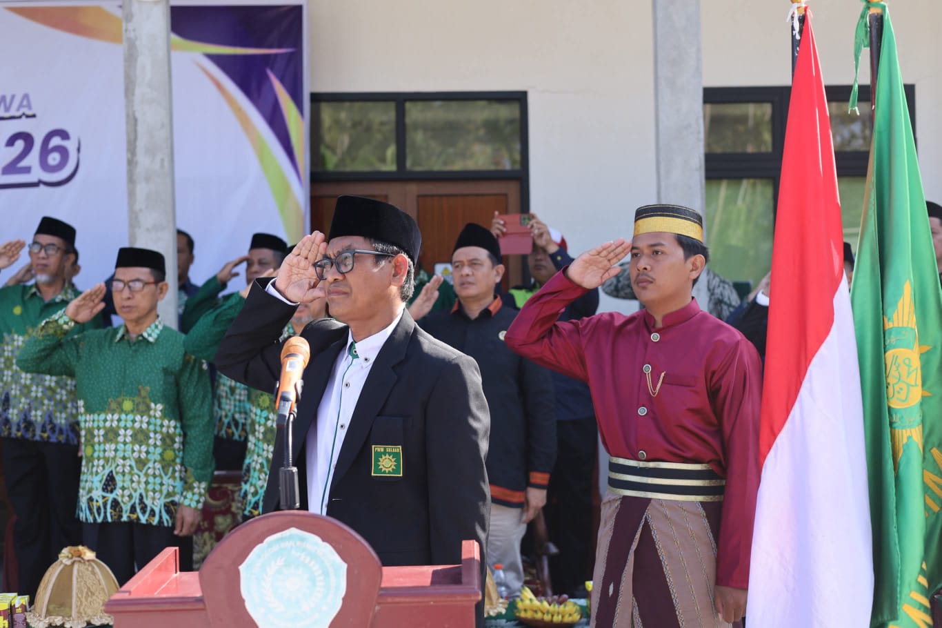 Semarak HUT ke-81 RI, ITBM Polman Gelar Upacara Bendera Bersama Warga Persyarikatan Muhammadiyah